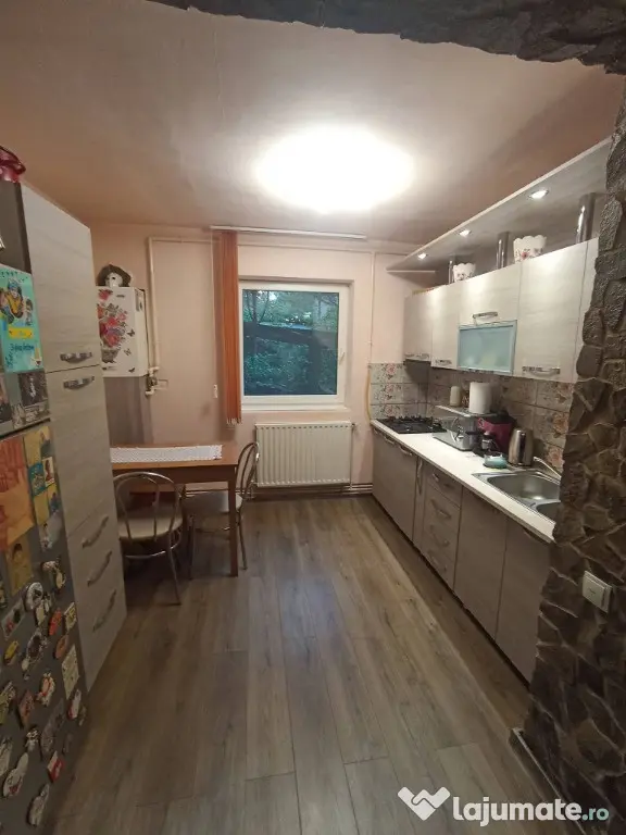 De vânzare apartament cu 2 camere în Sfântu Gheorghe