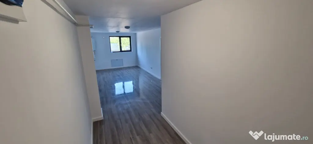 Apartament 3 camere open space, 63 mp, Balș zona centrala