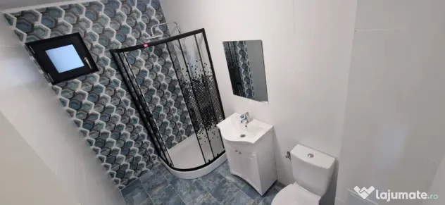 Apartament 3 camere open space, 63 mp, Balș zona centrala