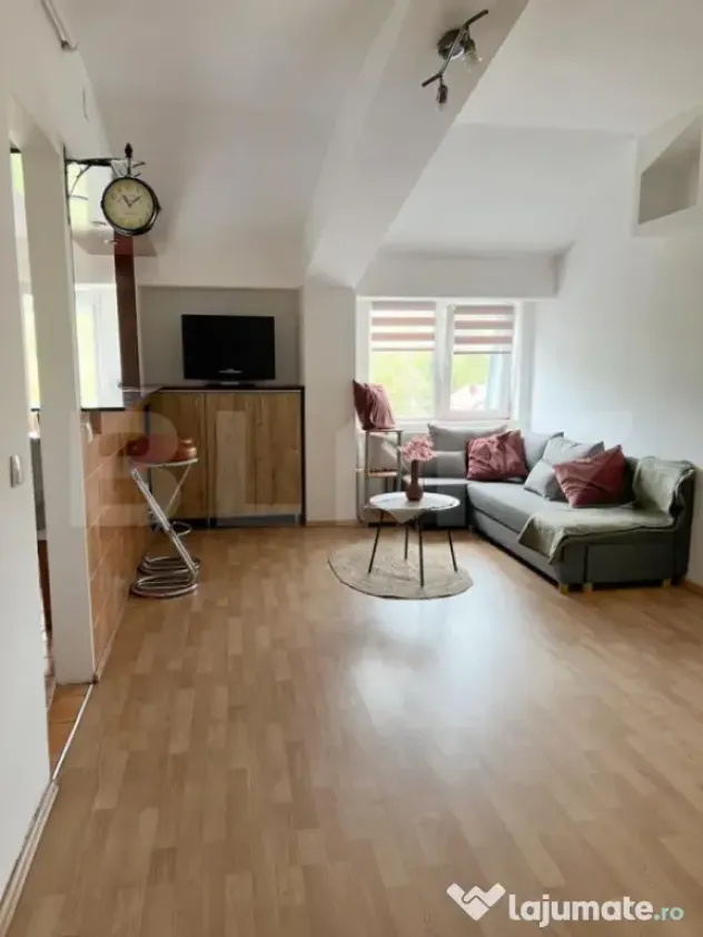 Garsonieră complet utilată, cu centrală proprie, 28 mp