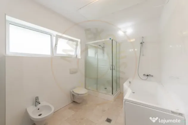 Vila cu autonomie energetica si 1255 mp teren – Stefanesti