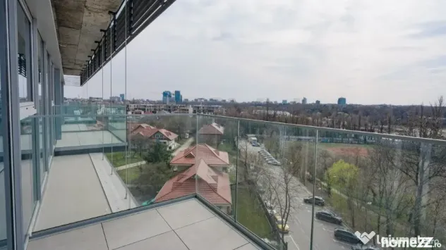2 camere cu vedere lac Upsite Towers