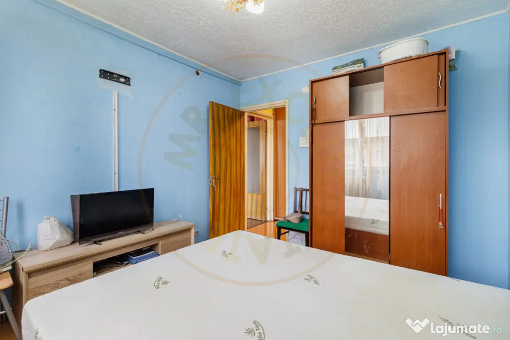 2 camere decomandat, Cimitirul Evreiesc, in plan secundar