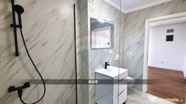 Spațiu Office Nou, Elegant și cu Priveliște Excepțion...