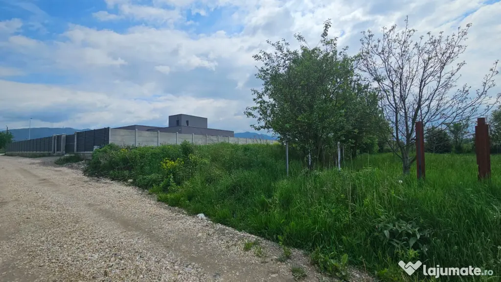 BRASOV - BARTOLOMEU TEREN CONSTRUCTII TOATE UTILITATILE