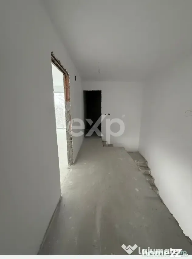 Casa de vanzare - triplex I Trivale Smeura