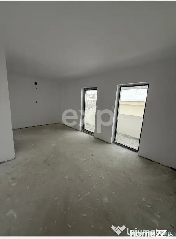 Casa de vanzare - triplex I Trivale Smeura
