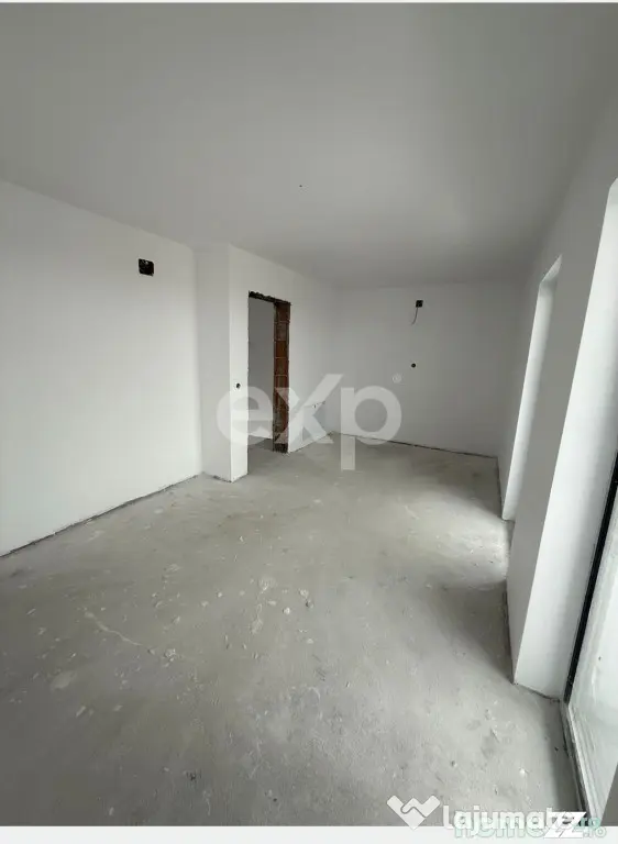 Casa de vanzare - triplex I Trivale Smeura