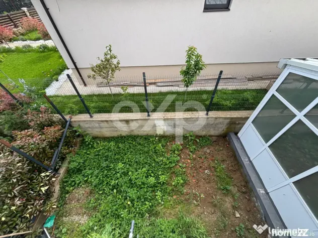 Casa de vanzare - triplex I Trivale Smeura