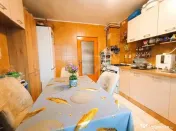 2 camere Unirii decomandat, et. 1, an 1993, 62 mp, renovat 