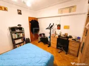 2 camere Unirii decomandat, et. 1, an 1993, 62 mp, renovat 