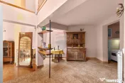 Casă cu 3 camere de vânzare în zona Intim- Str. Andrei... 