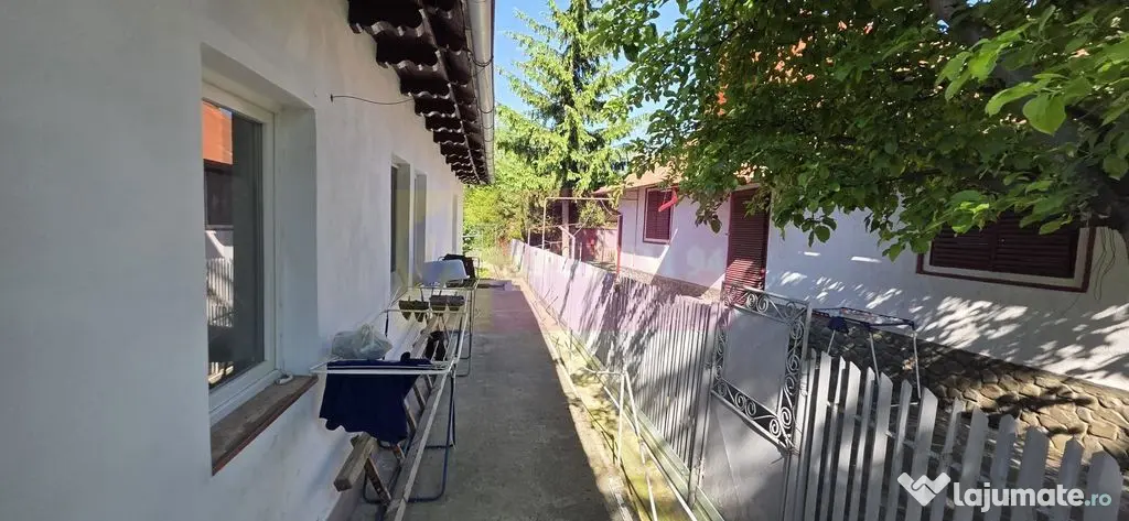 Casa de vanzare cu 5 camere în Mislea