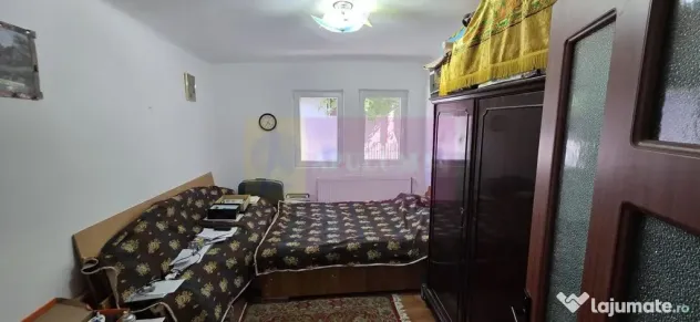 Casa de vanzare cu 5 camere în Mislea