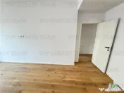 Vila de in Pipera, Nordul Bucurestiului | Curte privata, te 