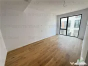 Vila de in Pipera, Nordul Bucurestiului | Curte privata, te 