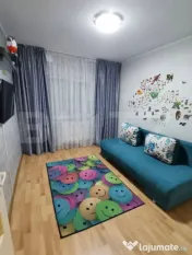 Apartament 3 camere, 70 mp, Micro 14