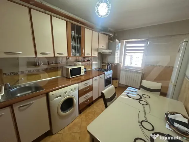 Apartament 3 camere, 67 mp, etaj 4, Calea Bucuresti