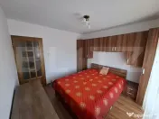 Apartament de inchiriat, cu 3 camere, 57 mp, zona micro 17