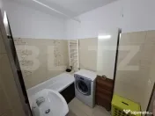 Apartament de inchiriat, cu 3 camere, 57 mp, zona micro 17