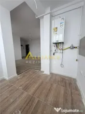 Garsoniera Metrou Dimitrie Leonida Gata de Mutare Parcare 