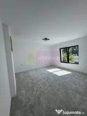 Casa de vanzare cu 2 apartamente in Azuga 