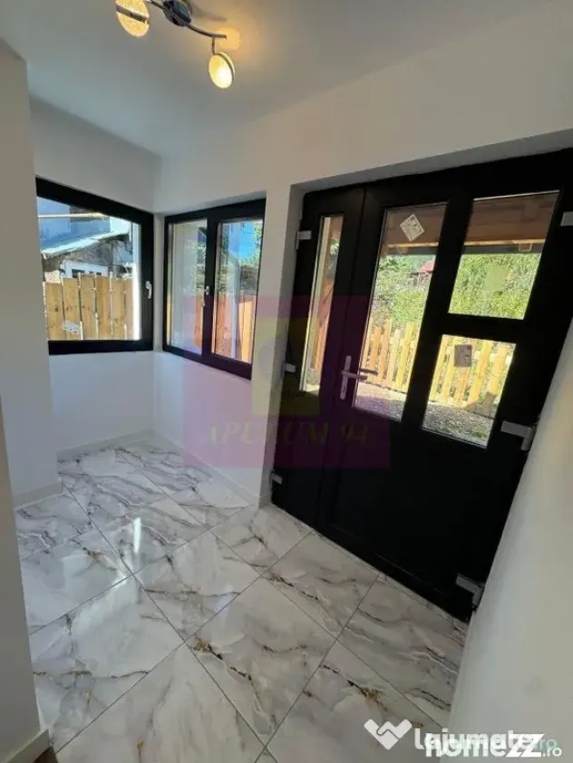 Casa de vanzare cu 2 apartamente in Azuga - Azuga (Prahova)