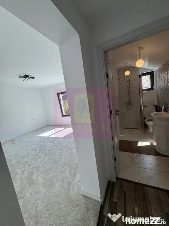 Casa de vanzare cu 2 apartamente in Azuga - Azuga (Prahova)