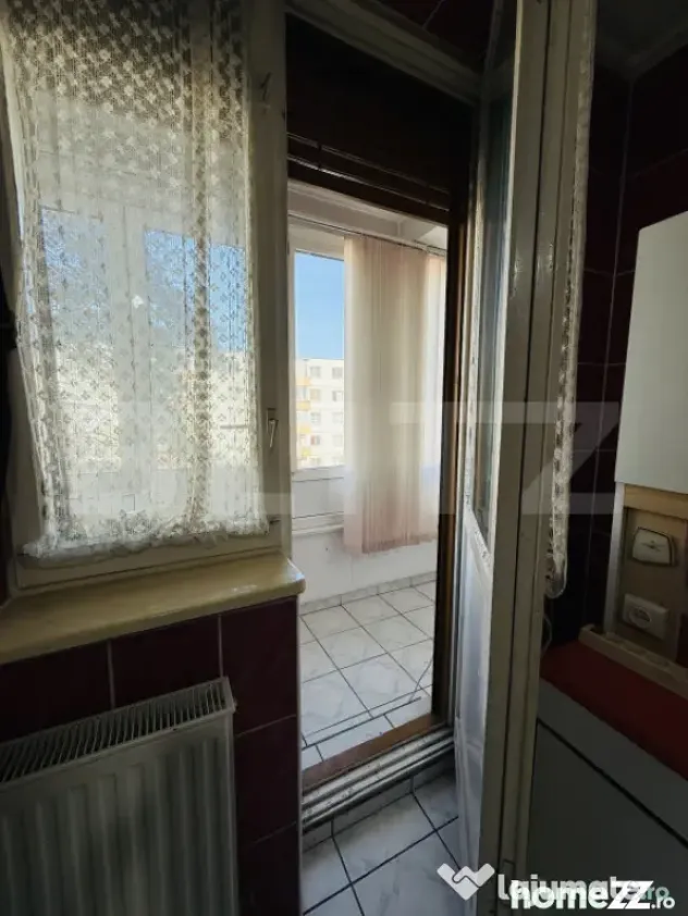 Apartament 3 camere/ zona Afi/ 2 balcoane/ boxa/ et2