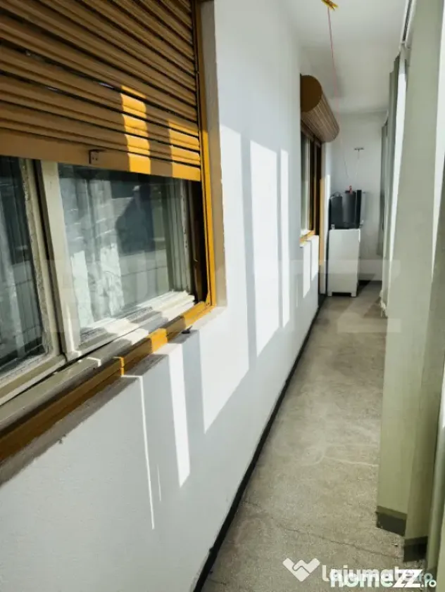 Apartament 3 camere/ zona Afi/ 2 balcoane/ boxa/ et2