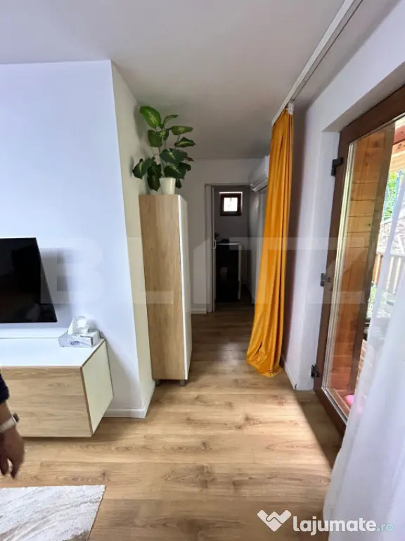 Cabana LUX Geamana/Codlea, casa autonoma energetic