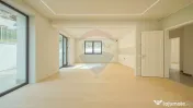 La poalele Tâmpei — vilă contemporană în Schei
