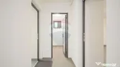 La poalele Tâmpei — vilă contemporană în Schei 