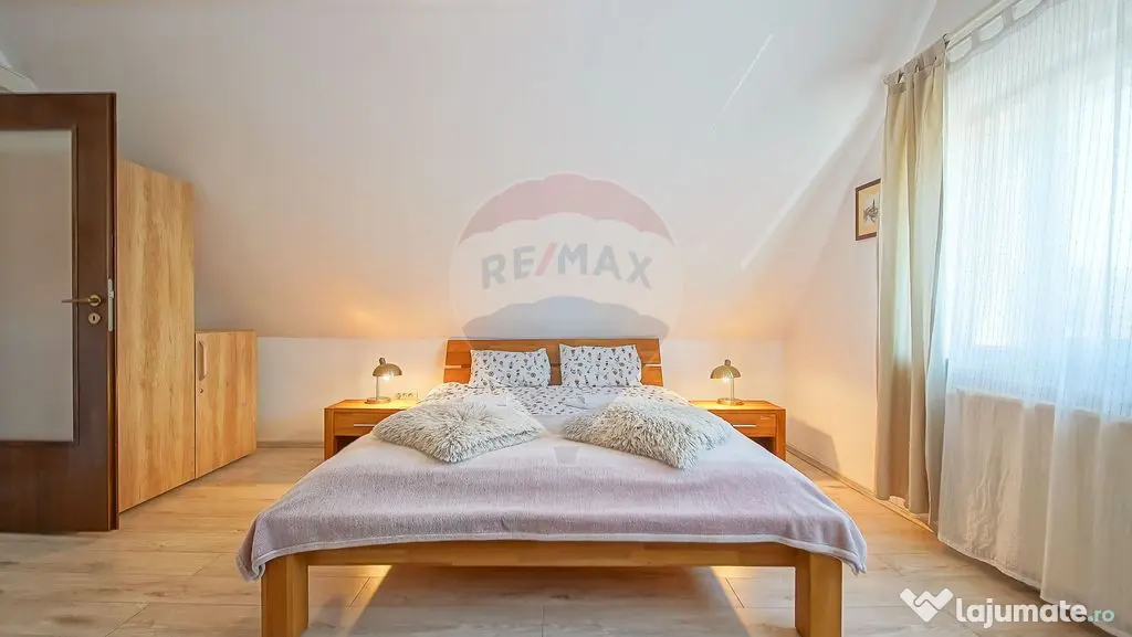 Casă cu 2 apartamente în Brasov, investiție sigură sa...