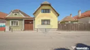 Casă cu 2 apartamente în Brasov, investiție sigură sa... 