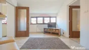 Casă cu 2 apartamente în Brasov, investiție sigură sa... 