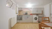 Casă cu 2 apartamente în Brasov, investiție sigură sa... 