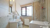 Casă cu 2 apartamente în Brasov, investiție sigură sa... 