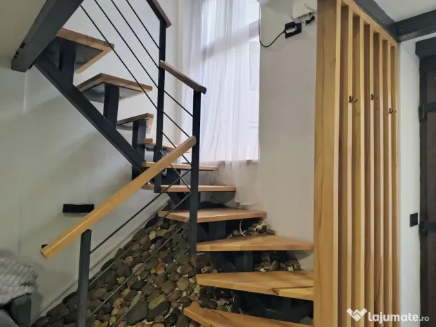Chirie: apartament ultracentral, 3 camere 450 E neg. Comi...