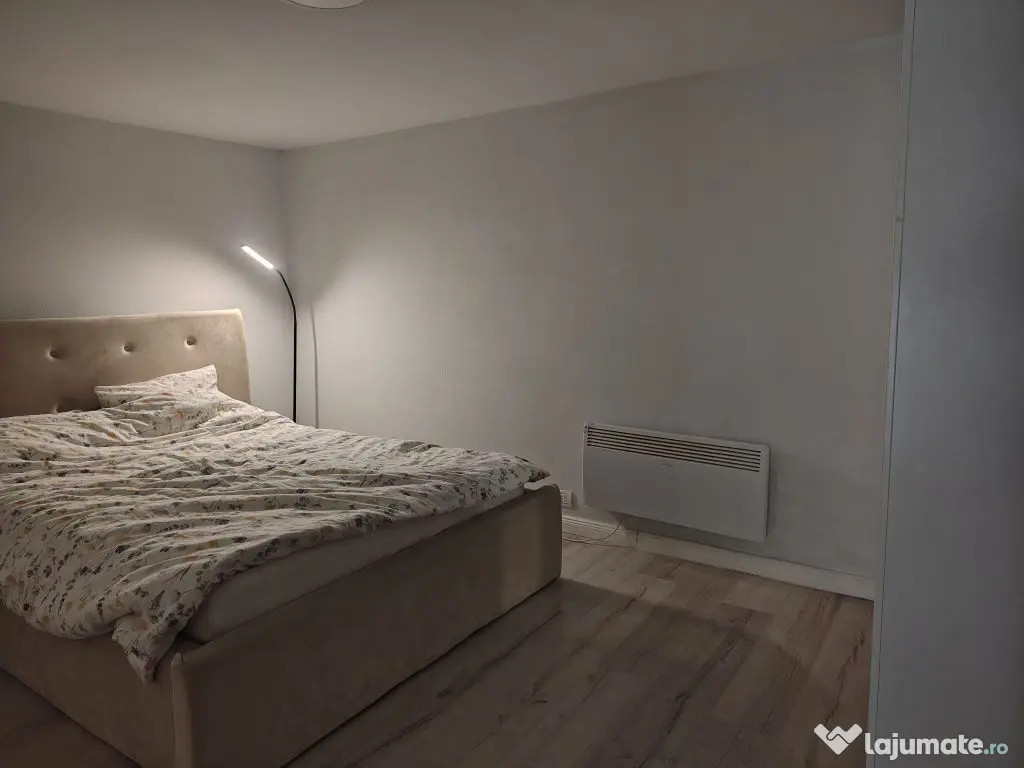 Chirie: apartament ultracentral, 3 camere 450 E neg. Comi...
