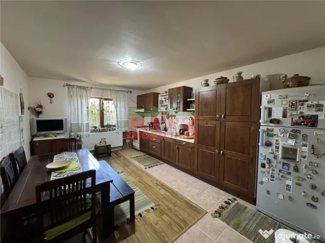Nou! Casa S=218 mp teren 601 mp, mob. si utilata, zona Agr