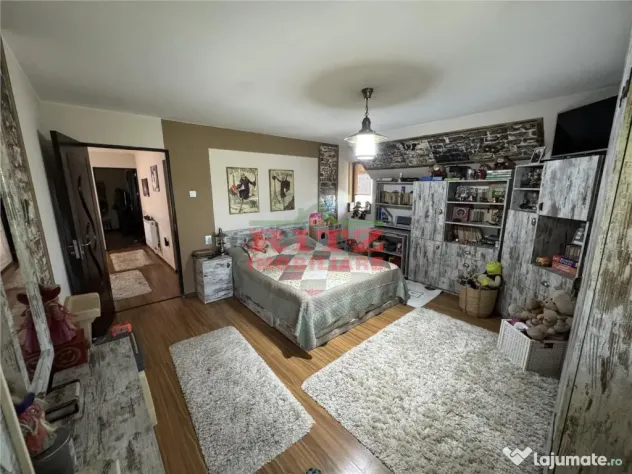 Nou! Casa S=218 mp teren 601 mp, mob. si utilata, zona Agr