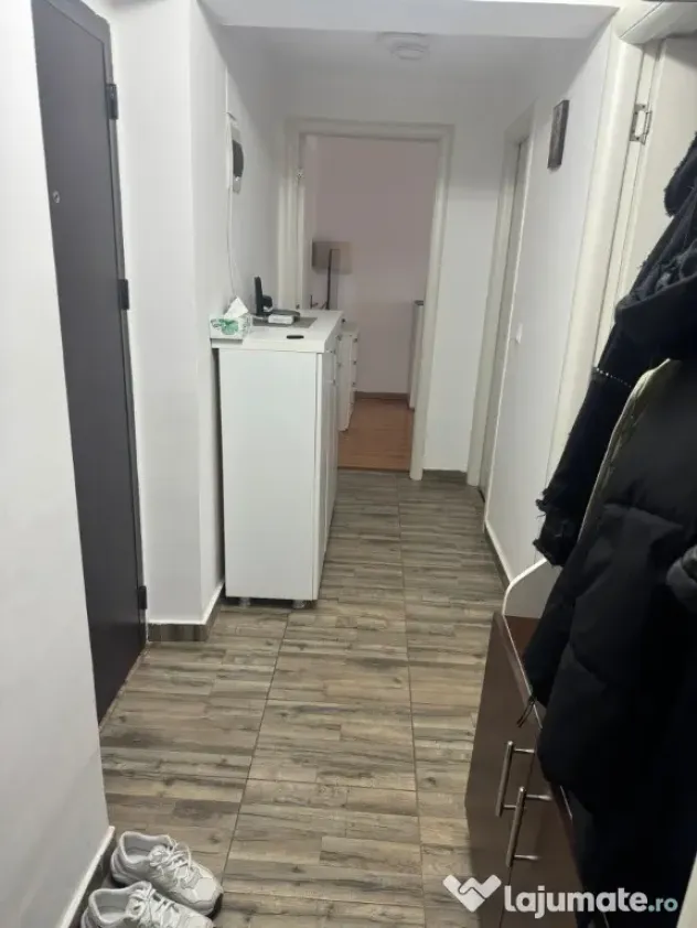 Ap. 2 cam decomandat Tătărași-bloc nou, loc parcare, CT