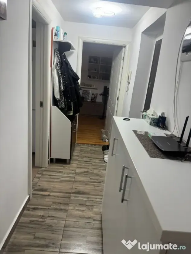 Ap. 2 cam decomandat Tătărași-bloc nou, loc parcare, CT