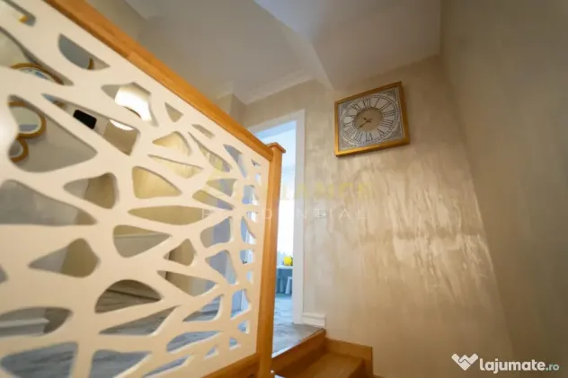 Locuinta premium pentru familie | Townhouse modern cu 7 came