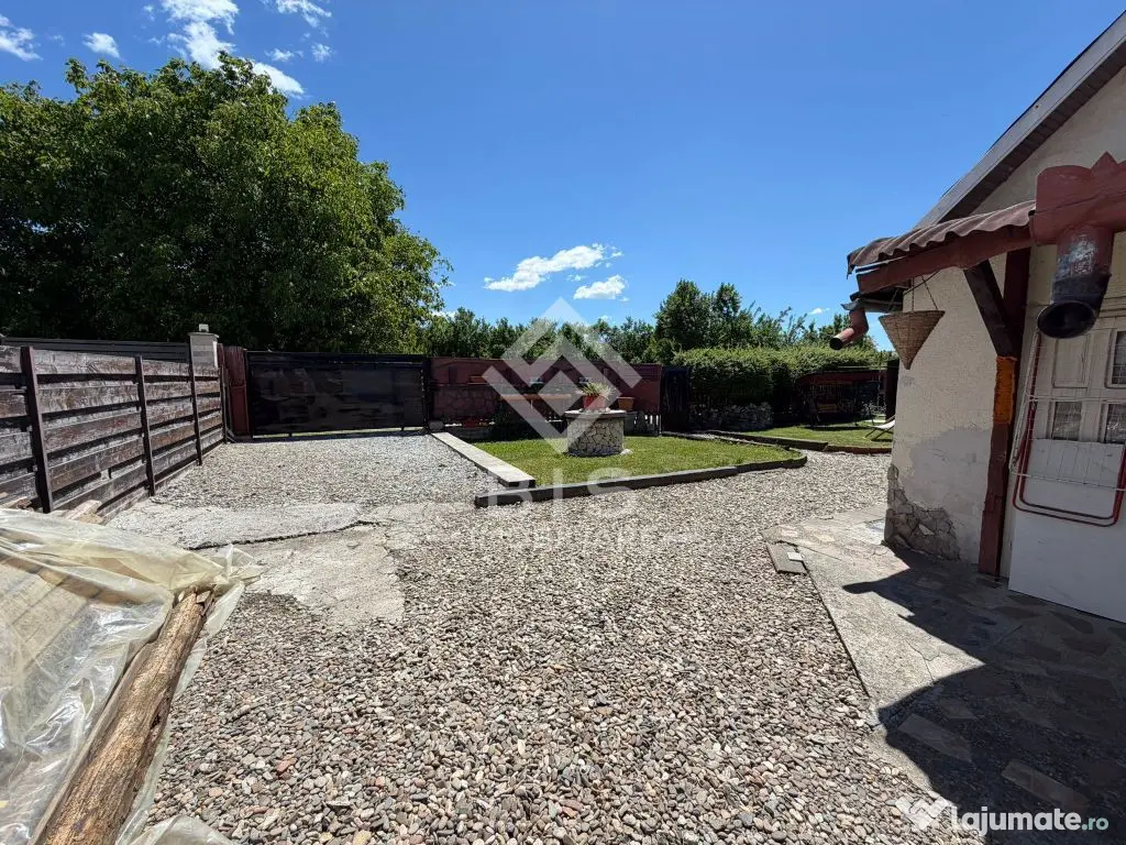 Casa de vanzare - zona Unirea