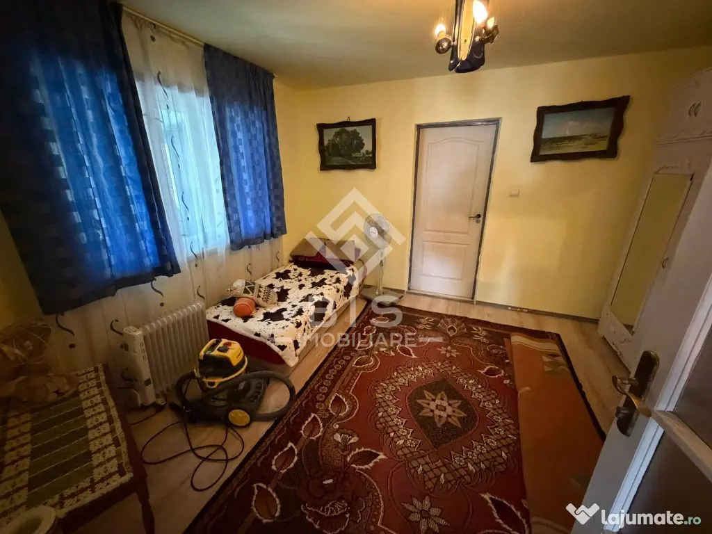 Casa de vanzare - zona Unirea