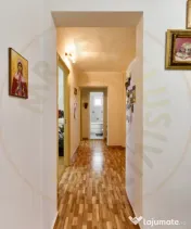 Apartament decomandat 4 camere - etaj intermediar - Cartie
