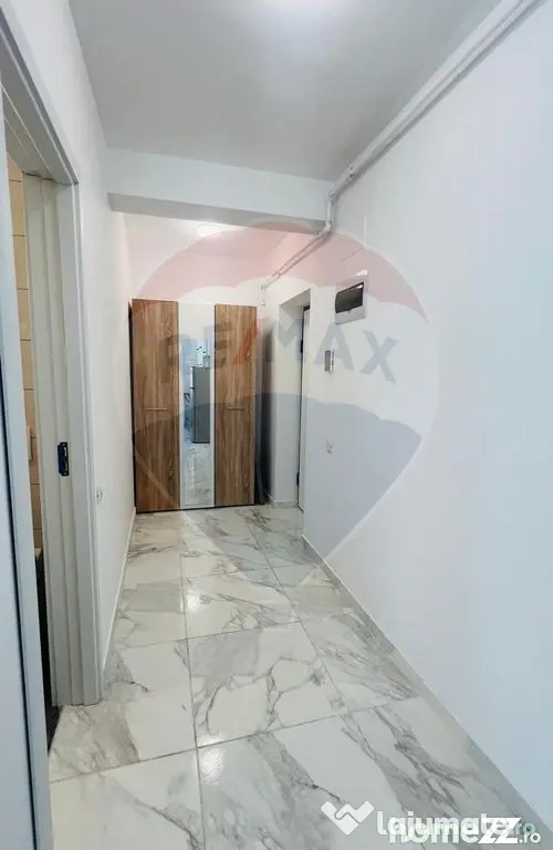 Garsoniera cu curte în bloc nou - Pet Friendly