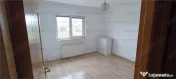 Apartament 3 camere, decomandat - zona Florilor
